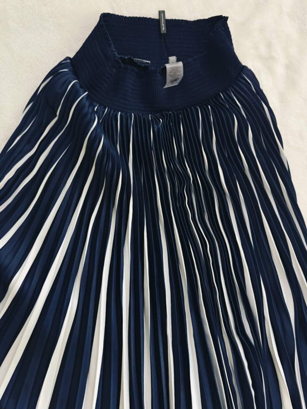 NWT ELIE TAHARI Pleated Midi Skirt Contrast - Picture 4 of 5